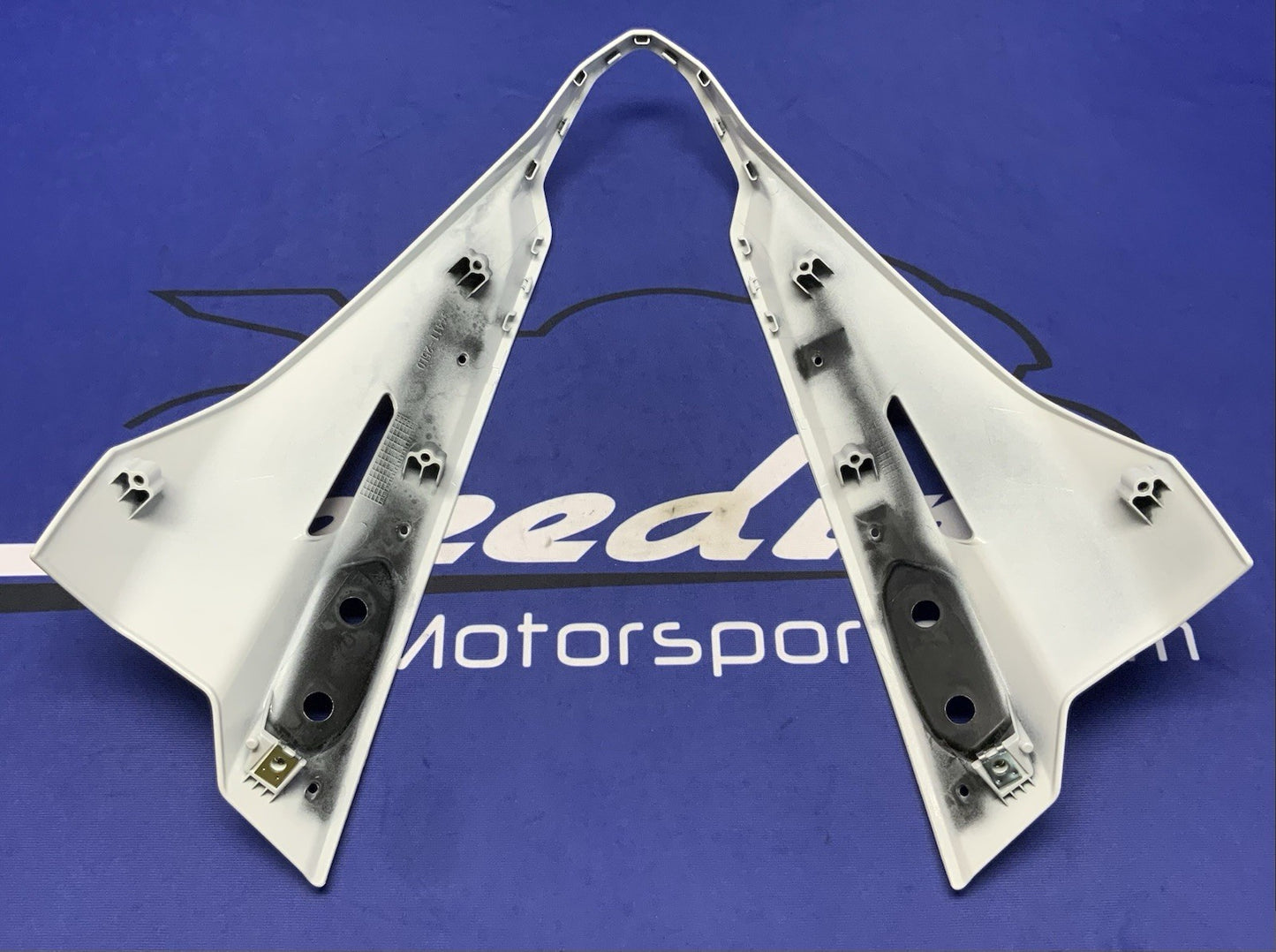 Suzuki Front Cowling (White) GSX-8R 2024-2026 OEM 94410-25L01-QU2