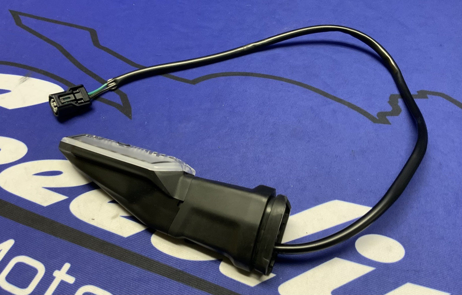 Kawasaki Left Rear Turn Signal ZX-10R/RR 2021-2025 OEM 23037-0561
