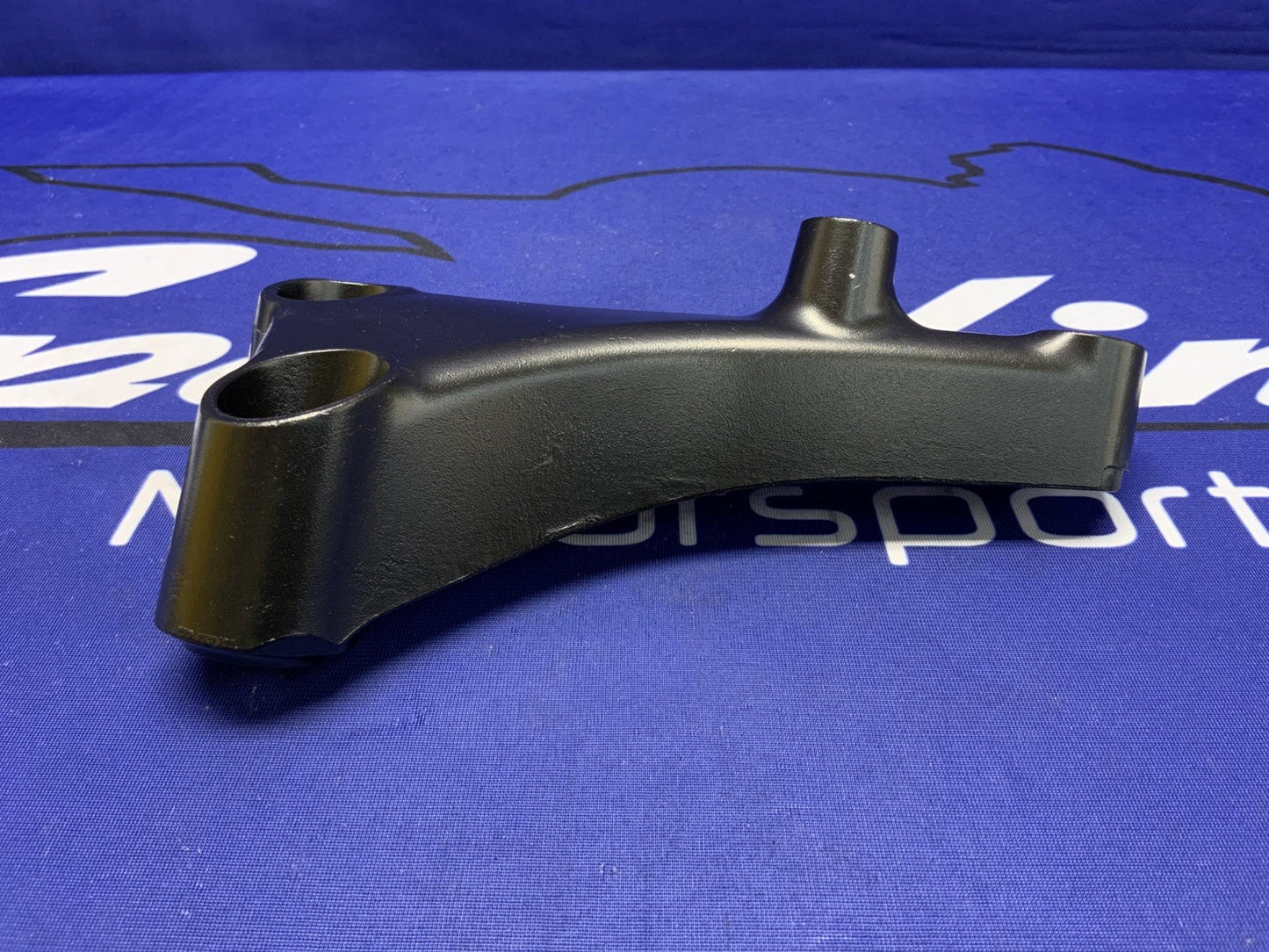 Kawasaki Engine Bracket Left Front Concours 14 ABS 2012-2022 OEM 32190-0424