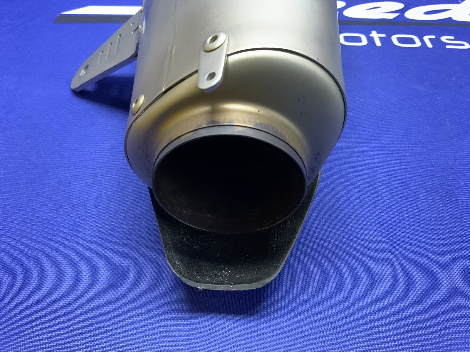 Yoshimura Alpha Slip-On Muffler Suzuki GSX-R1000 2017-2025 11182BP521