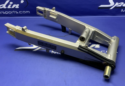 Kawasaki Swingarm Assembly ZX-6R 2003, 2004 ZX-6RR 2003 OEM 33001-1636-458
