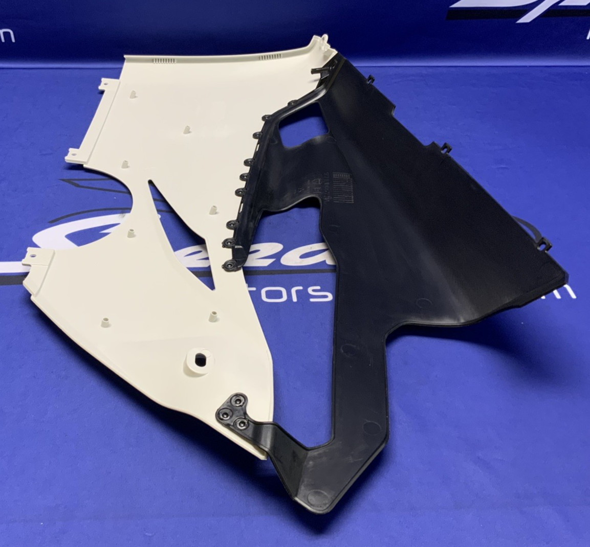 Ducati Lower Fairing Kit (Akrapovic Exhaust) Panigale V4 2018-2021OEM 97180713A