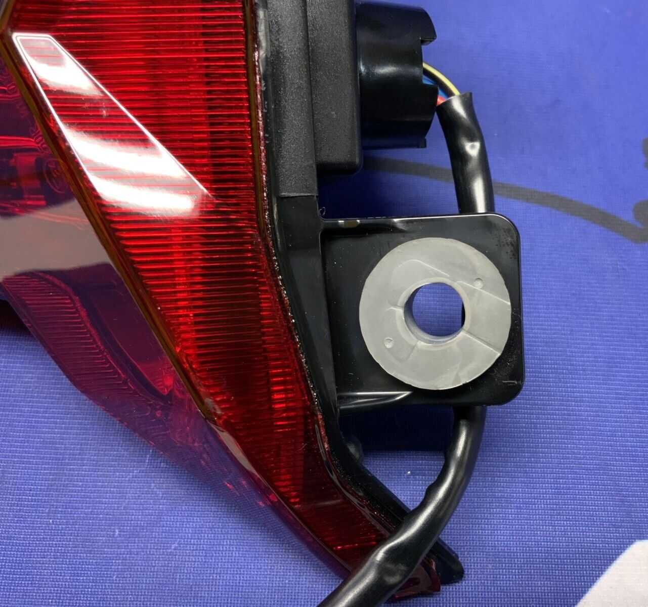 Kawasaki Tail Light ZX-4R/RR 2023-2024, ZX-6R 2024-2025 OEM 23025-0400