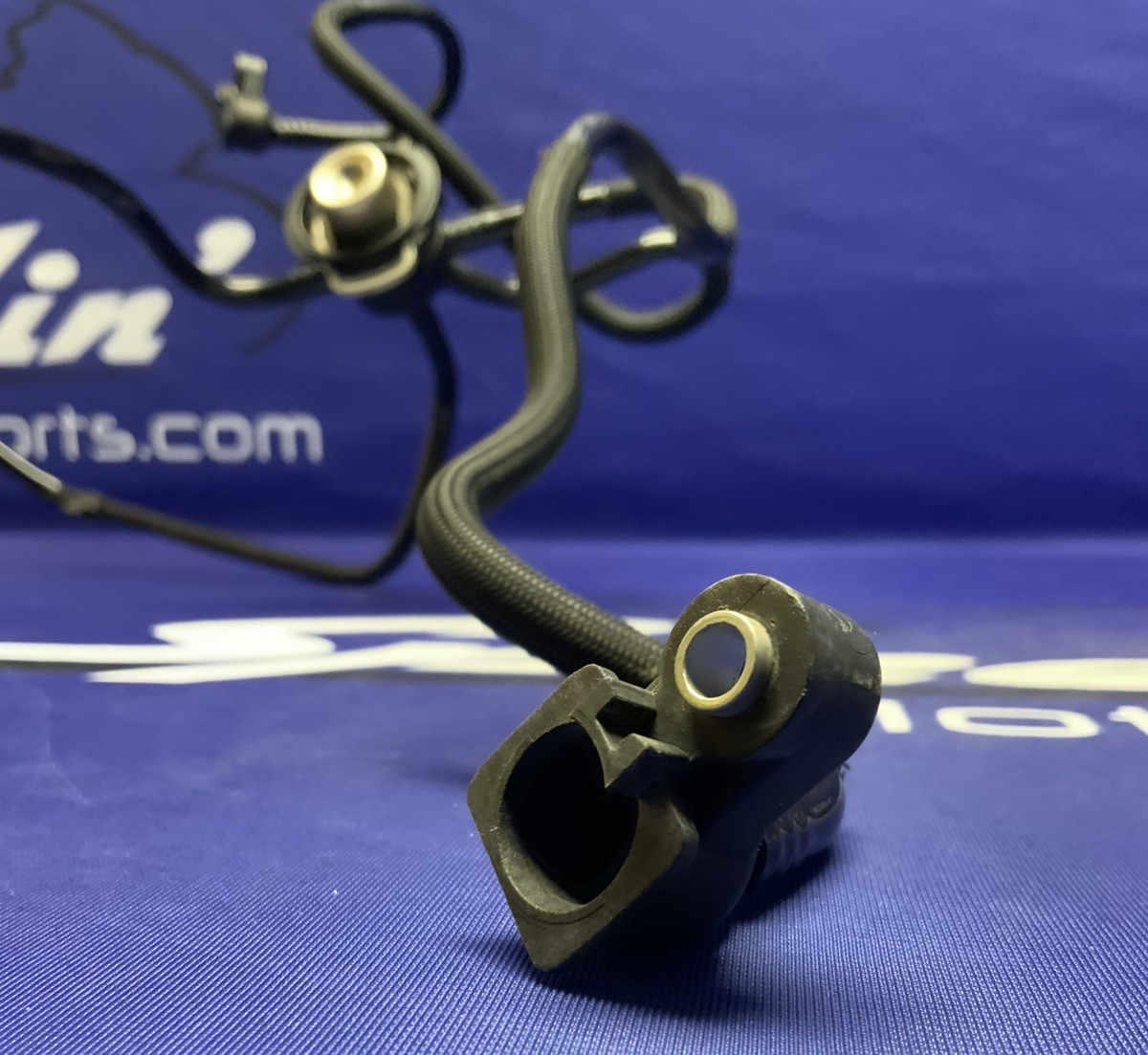 BMW Fuel Distributor Line Assembly R1200GS 2004-2007 OEM 13537696034