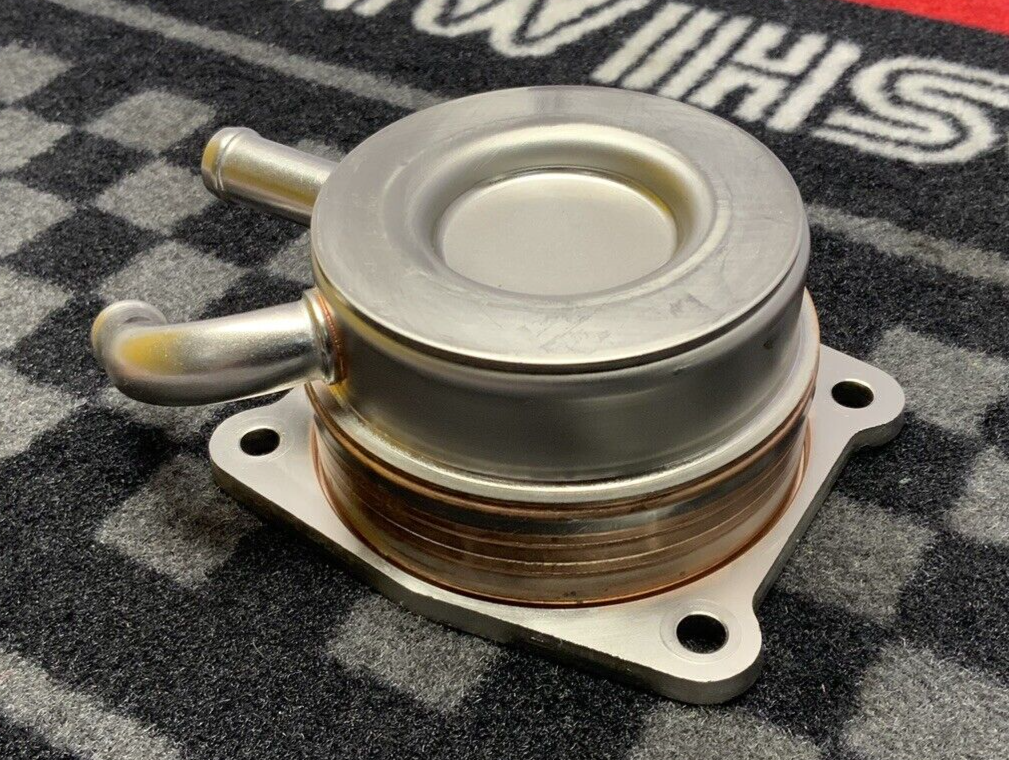 Suzuki Oil Cooler GSX-8R/S 2024-2025 OEM 16600-25L00