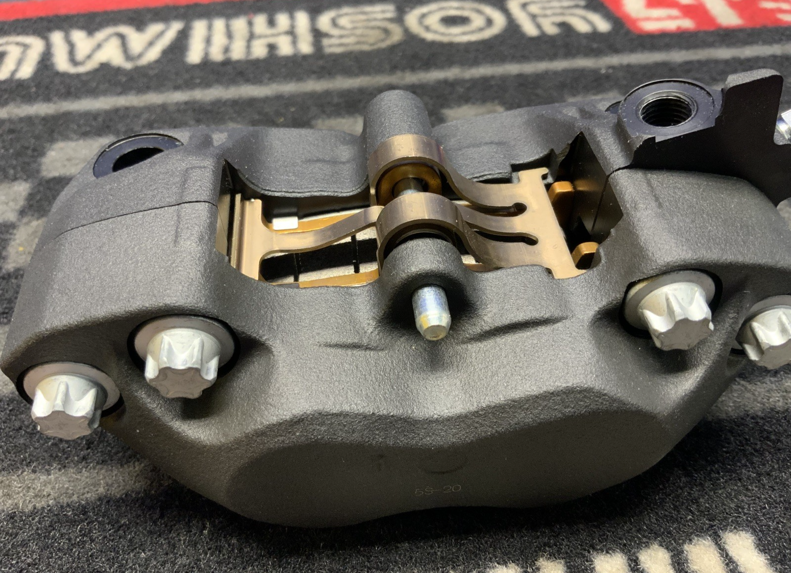 Suzuki Front Left Brake Caliper GSX-8R/S 2023-2026 OEM 59300-23H40-999-1