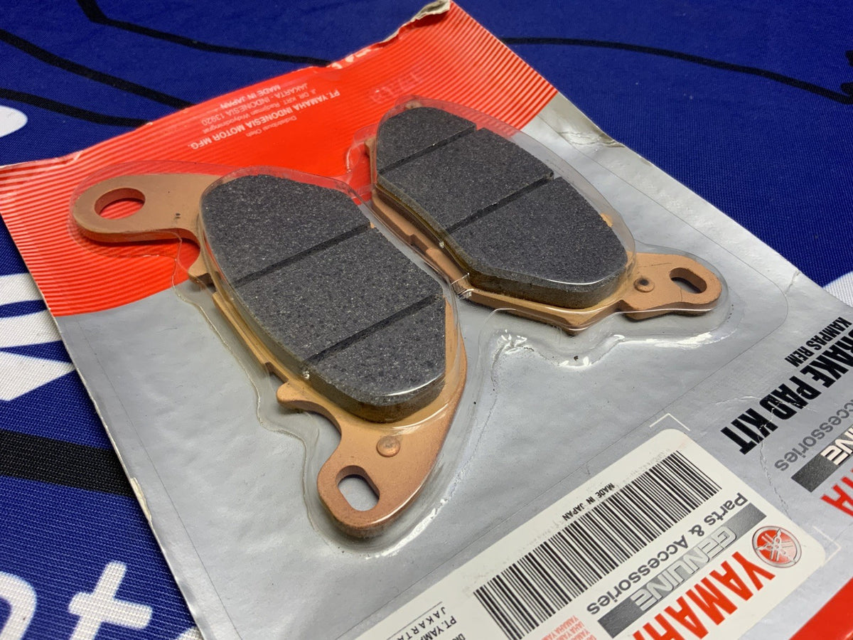 Yamaha Front Brake Pad Kit YZF-R3 2015-2025 OEM 1WD-25805-00-00