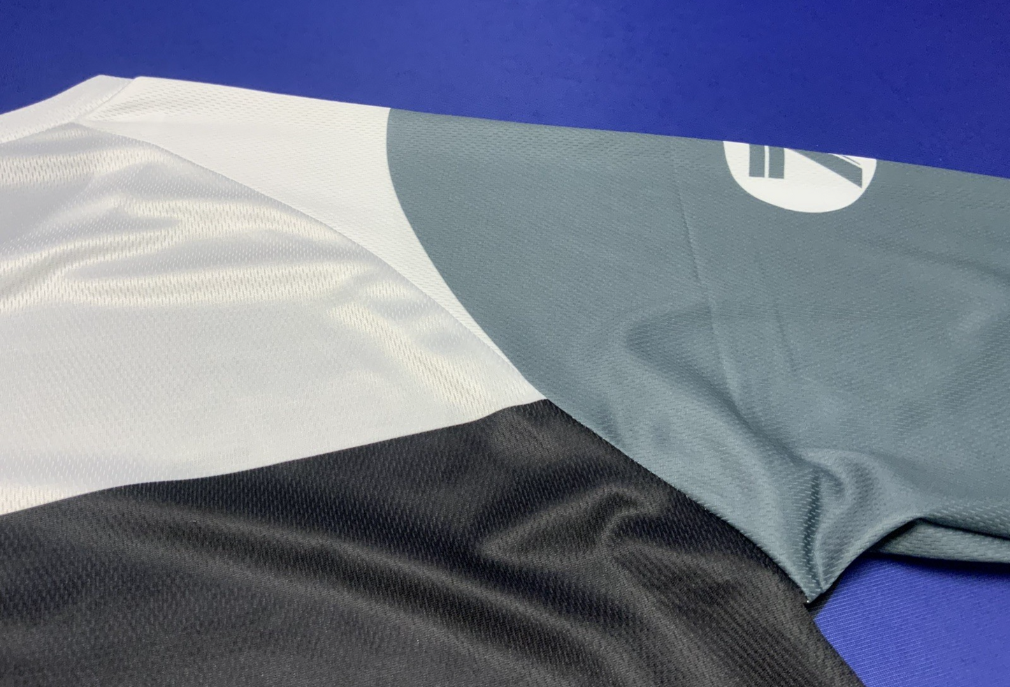 Seven Vox Aperature Jersey Lead/ Black (Medium) 2250081-038-M