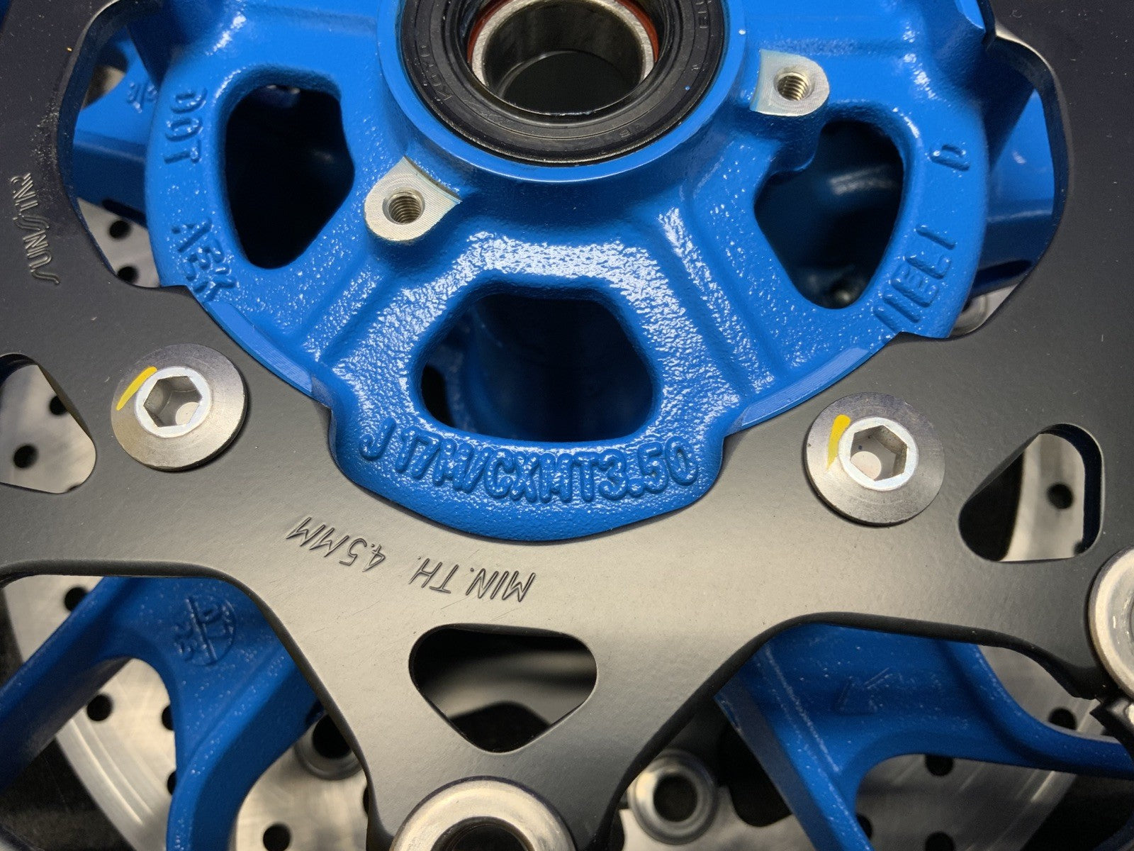 Suzuki Front Wheel W/ Rotors (Blue) GSX-8R 2024-2026 OEM 54111-25L00-QZB