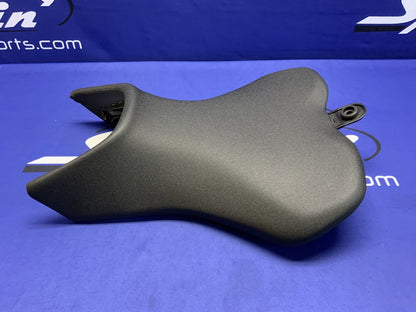 Suzuki Rider Seat (BLACK) GSX-8R/S 2023-2026 OEM 45100-25L22-QZF-1