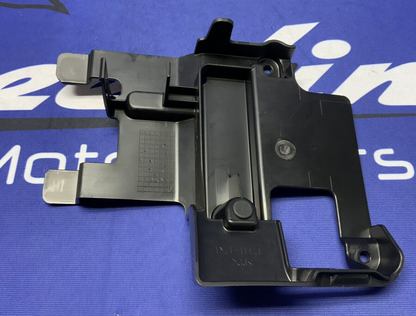 Suzuki Rear Fender & ECU Holder GSXR-1000/R 2017-2025 OEM 63111-17K00