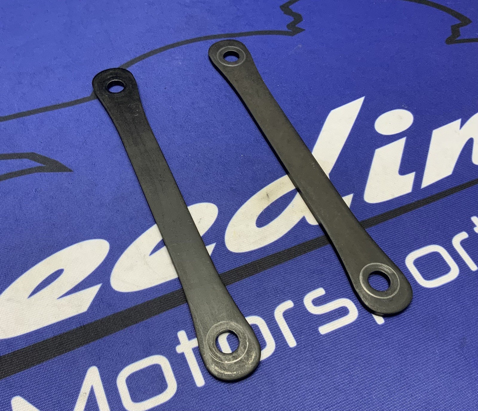 Triumph Rear Suspension Link Set Street Triple RS 765 2023-2026 OEM T2057973