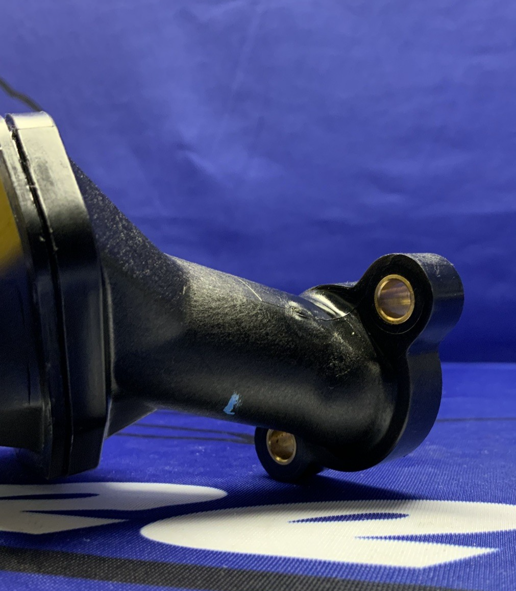 Triumph Oil Tube Street Triple RS 2023-2025 OEM T1210292