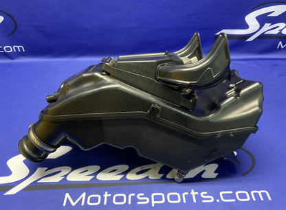 Suzuki Air Box Assembly GSX-8R/S 2023-2026 OEM 13700-25L00-1