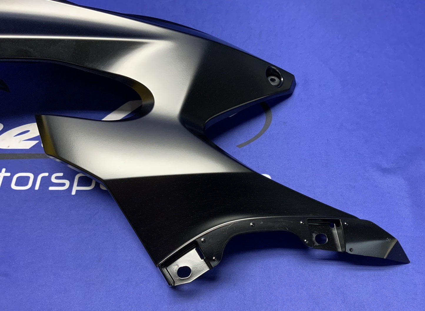 Yamaha Left Upper Fairing (Raven Black) YZF-R6 2017-2026 OEM BN6-2117V-00-P1-3