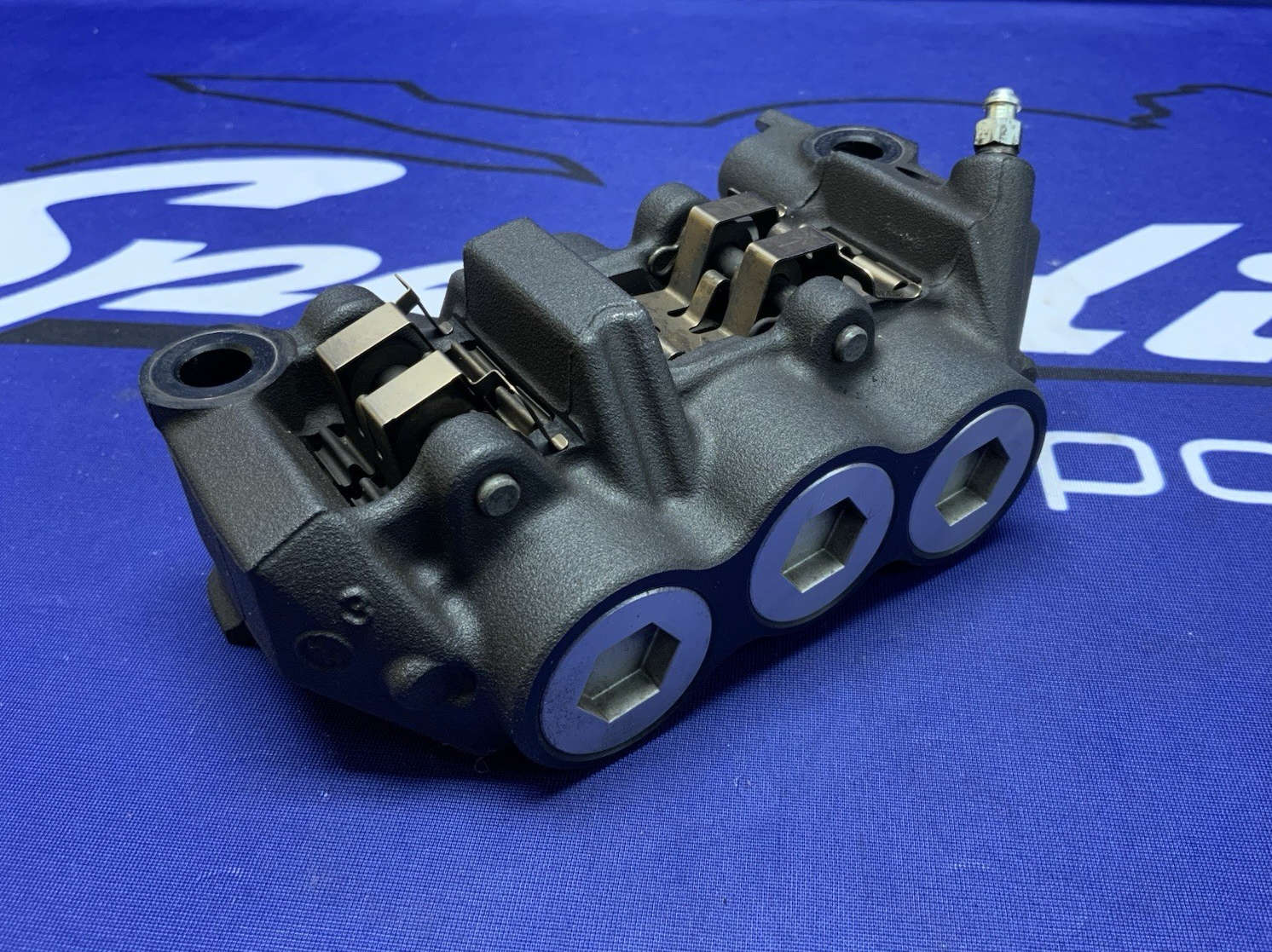 Yamaha Left Front Brake Caliper YZF-R1 2007-2014 OEM 4C8-2580T-10-00