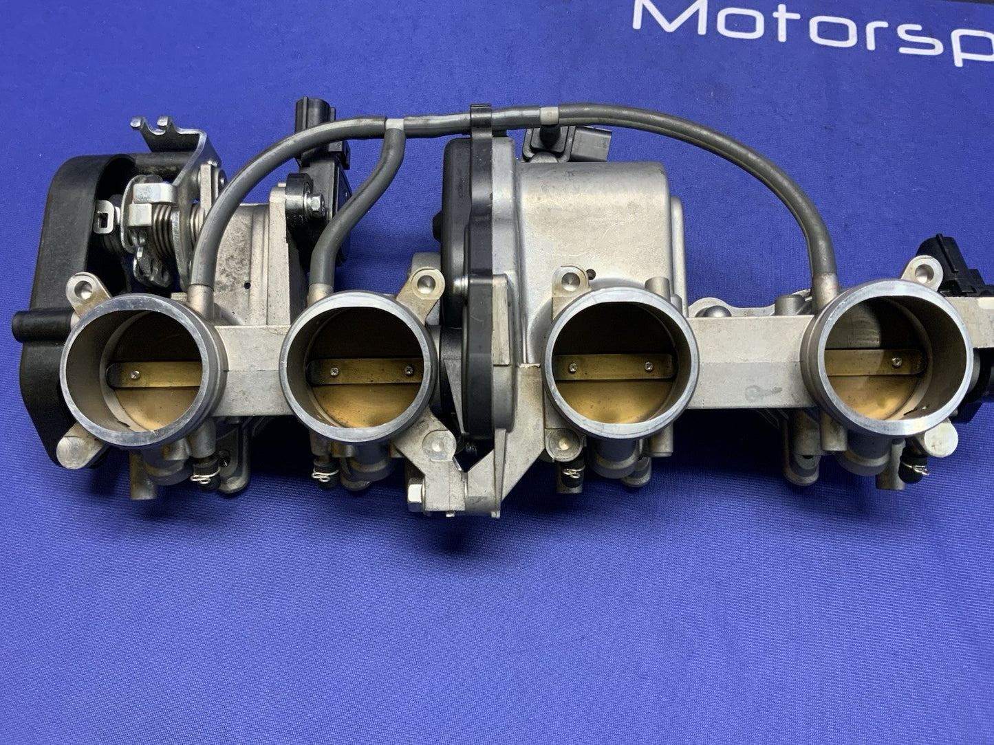 Yamaha Throttle Body Assembly YZF-R1 2012-2014 OEM 1KB-13750-01-00