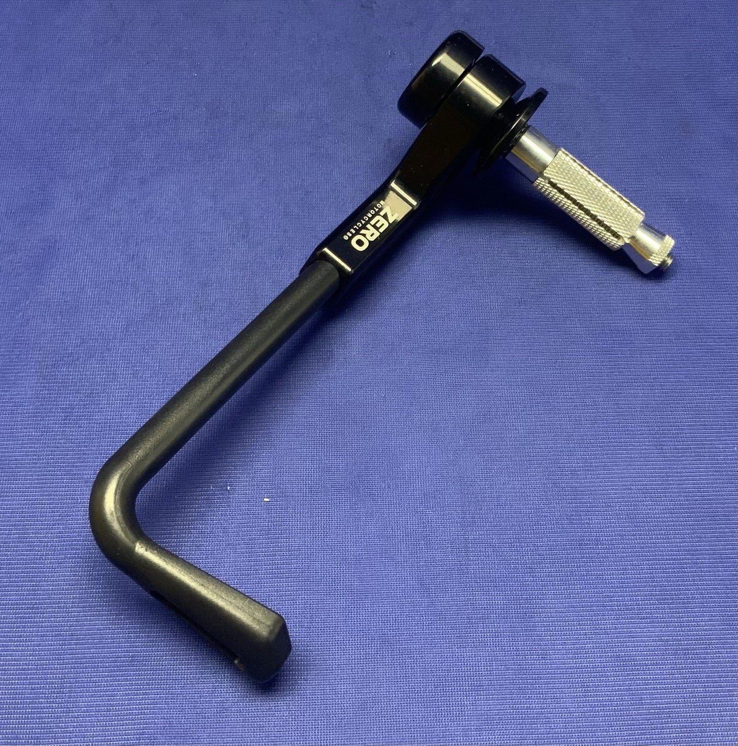 Zero B-LUX Lever Protector DS 2024-2025 OEM 27-08243