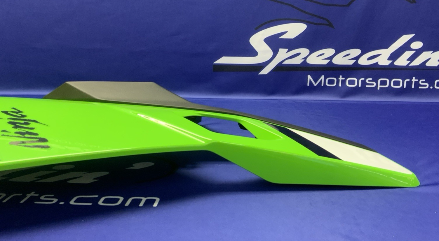 Kawasaki Right Fairing (Green) KRT ZX-4R/RR 2023-2026 OEM 55061-5228-777