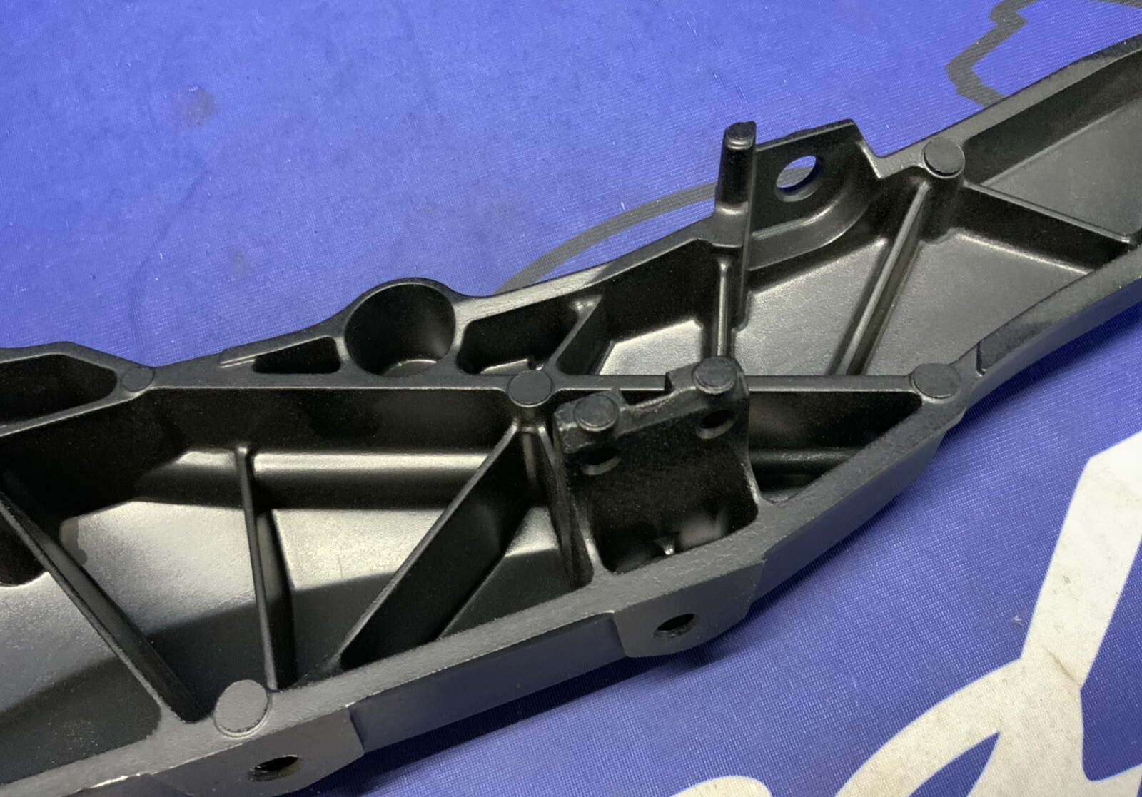 Suzuki Right Subframe Rail (Race) GSXR 600/750 2011-2025 OEM 41211-14J00-YUG