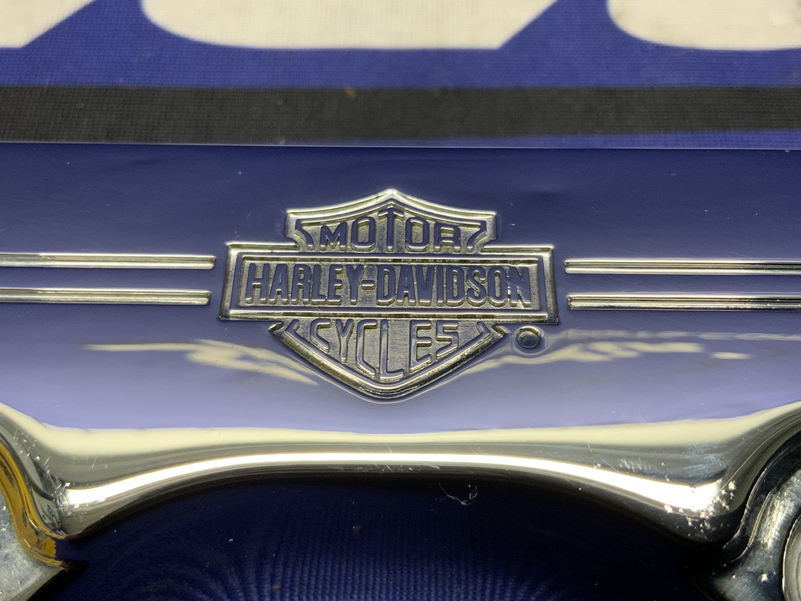 Harley Davidson 1 Piece Handlebar Clamp Touring 1999-2006 OEM 55918-08