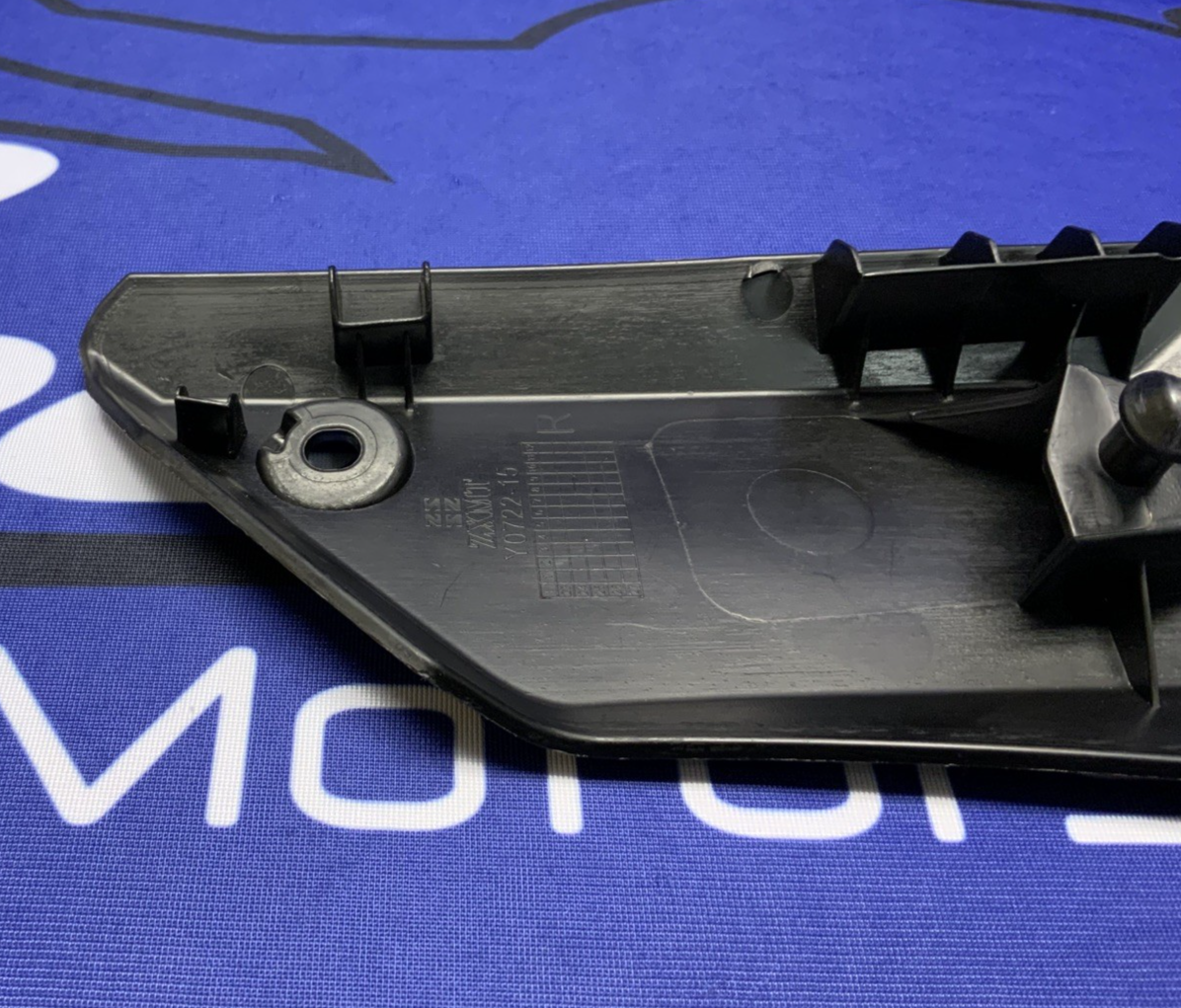 ZXMT Right Seat Under Cover YZF-R7 2022-2025 Y0722-15