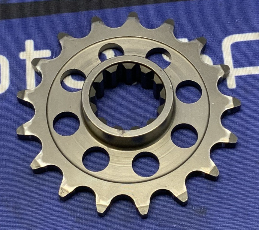 Alpha Racing Sprocket 520 T17 S1000RR 2019-2025 2772B001A17