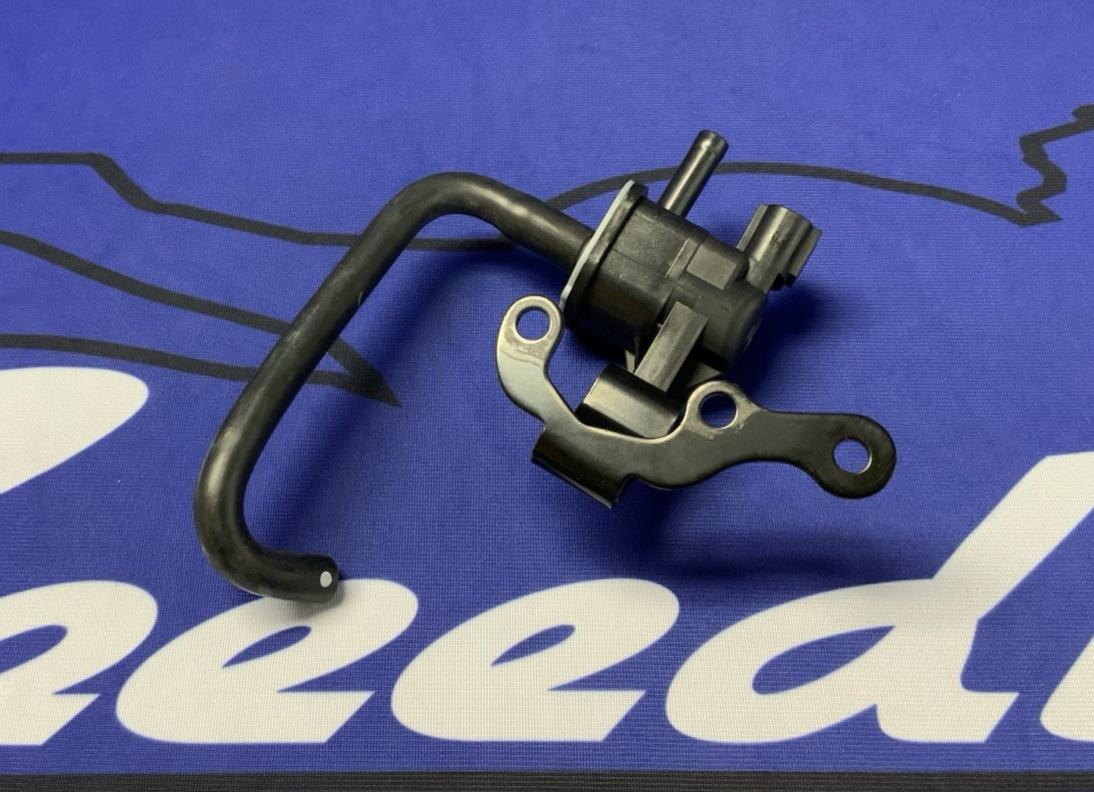 Triumph Purge Valve Street Triple RS 2023-2025 OEM T1248990