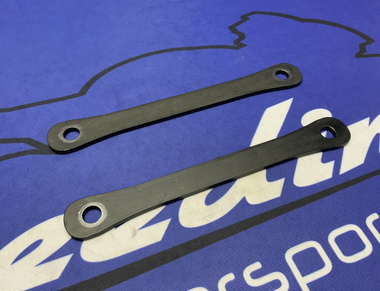 Triumph Rear Suspension Link Set Street Triple RS 765 2023-2026 OEM T2057973