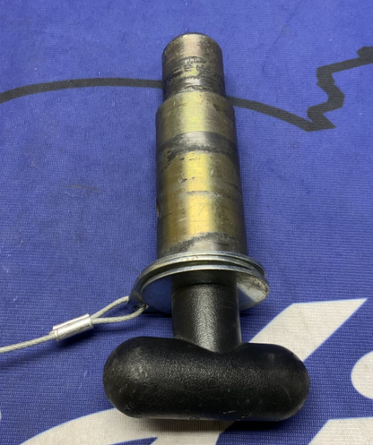 Pitbull Restraint Left Pin HBL FZ1 2006-2014, FZ8 2011-2013 F0075HB-000