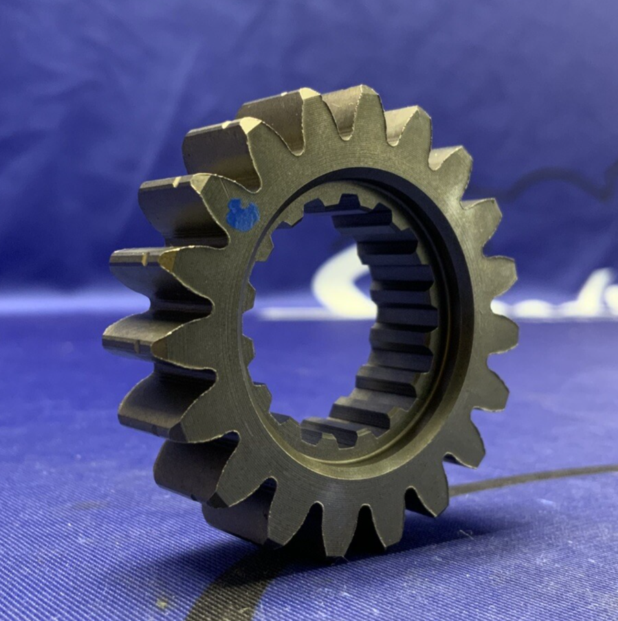 Suzuki 2ND Drive Gear GSXR 600 2011-2025 OEM 24221-14J00