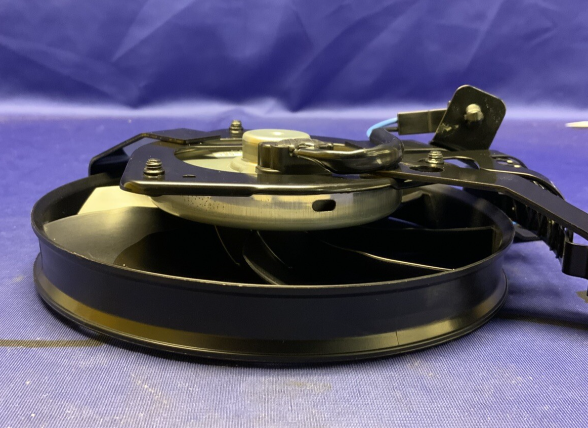 Suzuki Right Radiator Fan Assembly GSXR 1000/R 2017-2025 OEM 17810-17K00