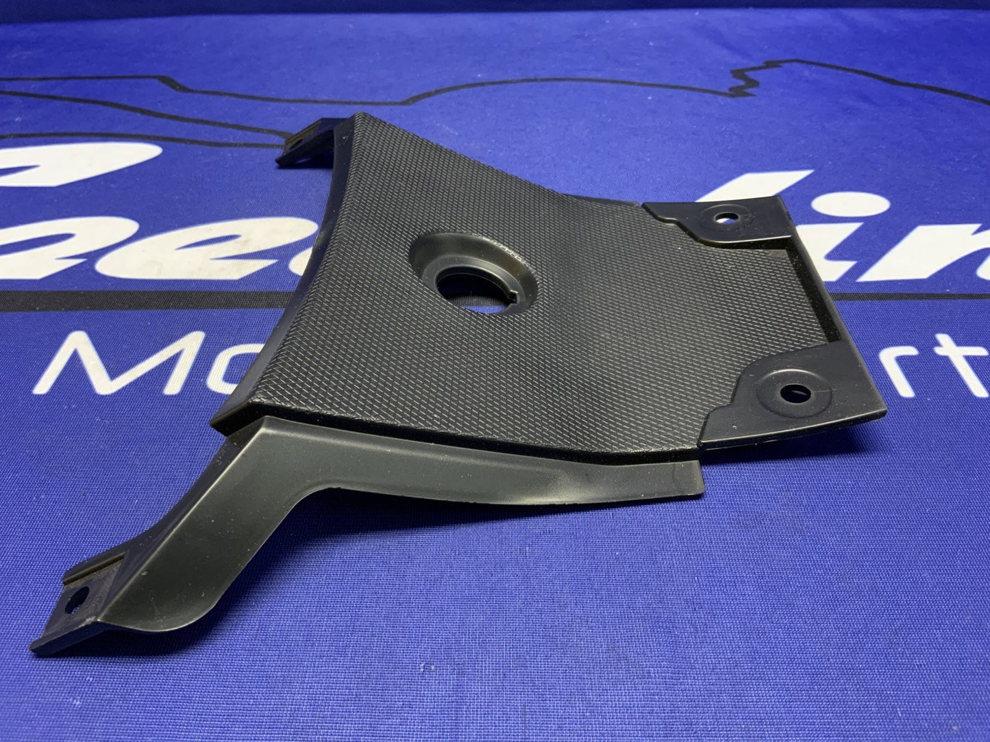 Suzuki Center Front Cover GSX-R1000 2017/2020-2023 47311-17K00
