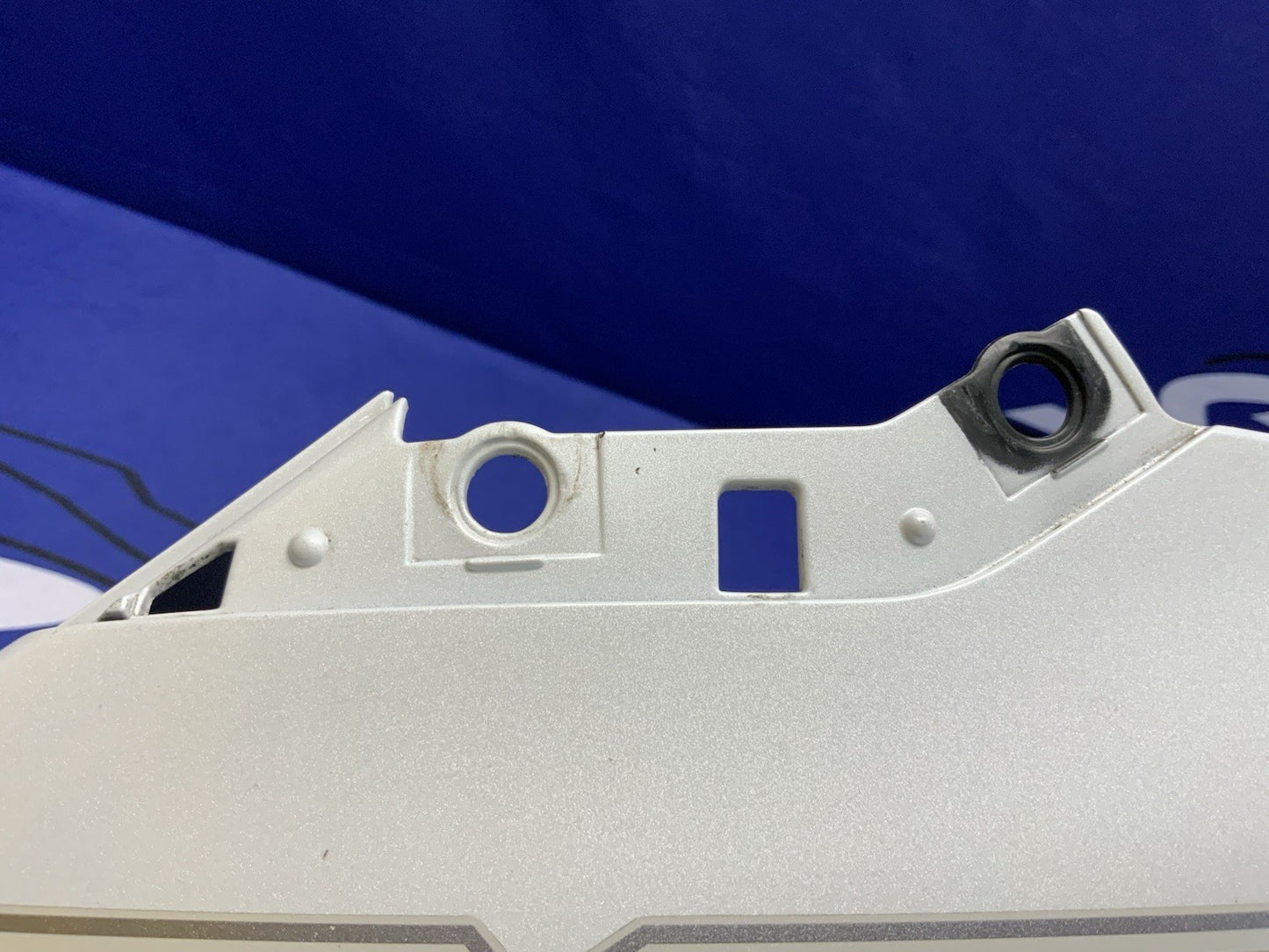Yamaha Left Lower Fairing (White) YZF-R1 2009-2013 OEM 14B-28385-00