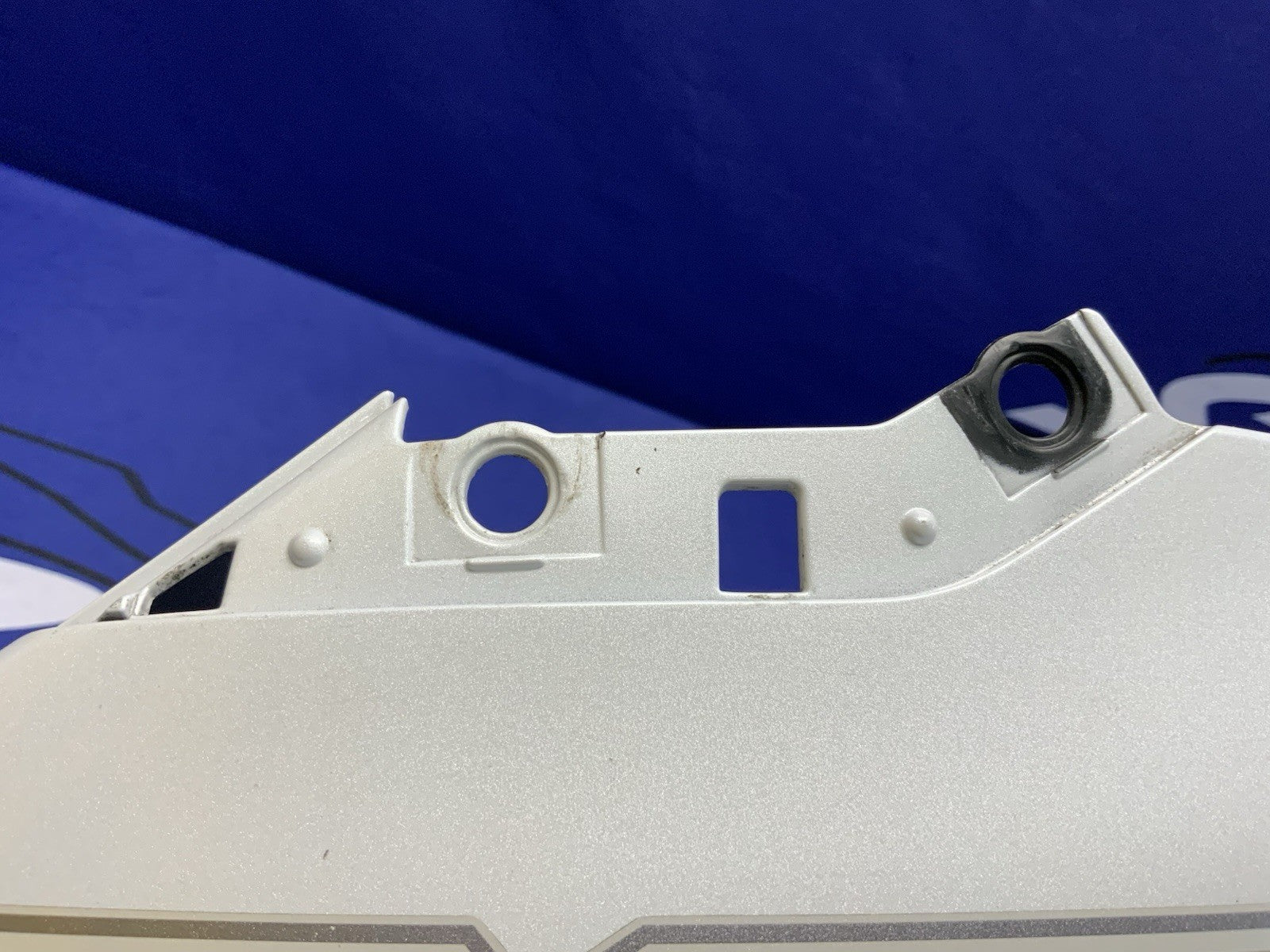 Yamaha Left Lower Fairing (White) YZF-R1 2009-2013 OEM 14B-28385-00