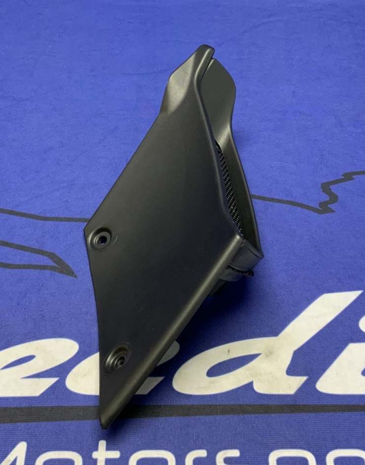 Ducati Right Air Duct Diavel 2011-2014 OEM 48420912A