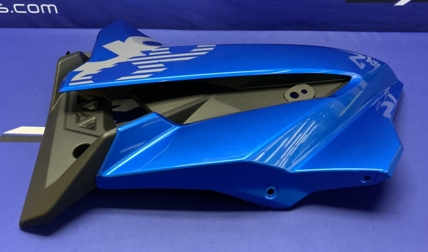 Suzuki Left Upper Fairing (Metallic Triton Blue) GSX-8R 2026 OEM 94480-25L10-YSF