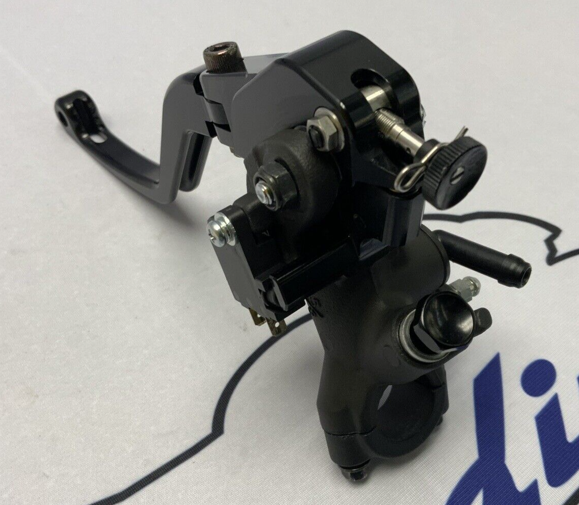 Yamaha Master Cylinder W/Active Lever YZF-R6 17+  W-WCY-17R6-02, 2CR-2580A-00-00