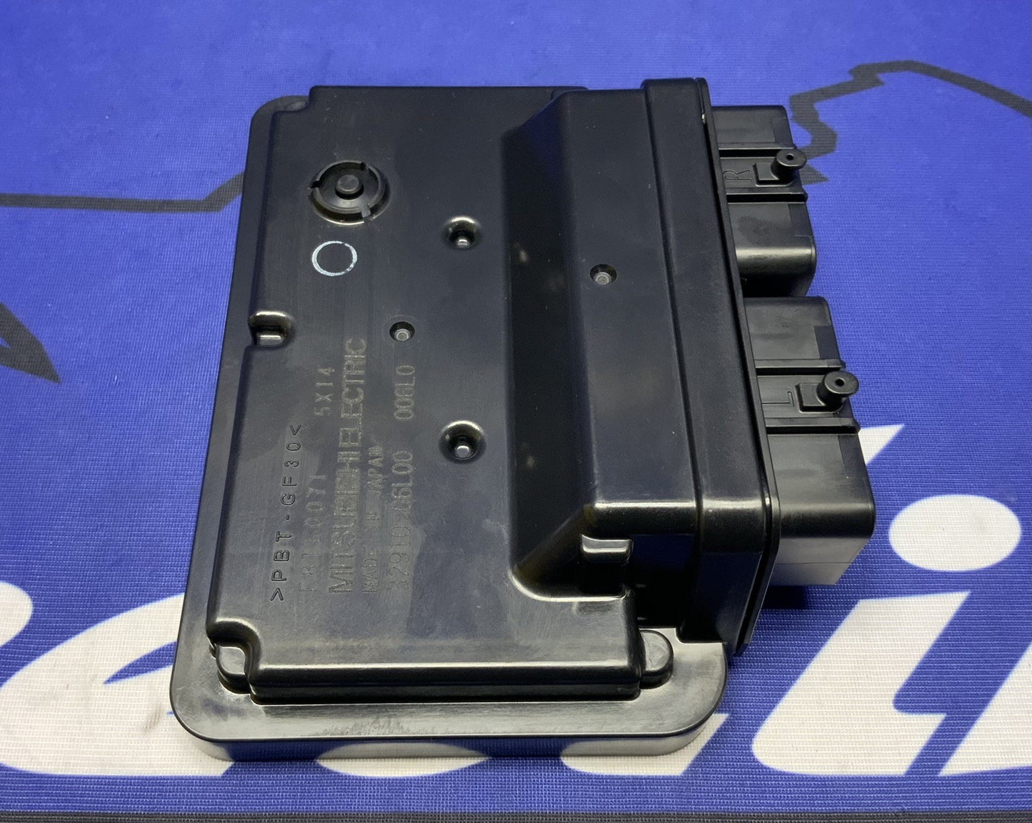 Suzuki  Engine Control Unit (ECU) GSX-8R 2023-2025 OEM 32910-06L00-1