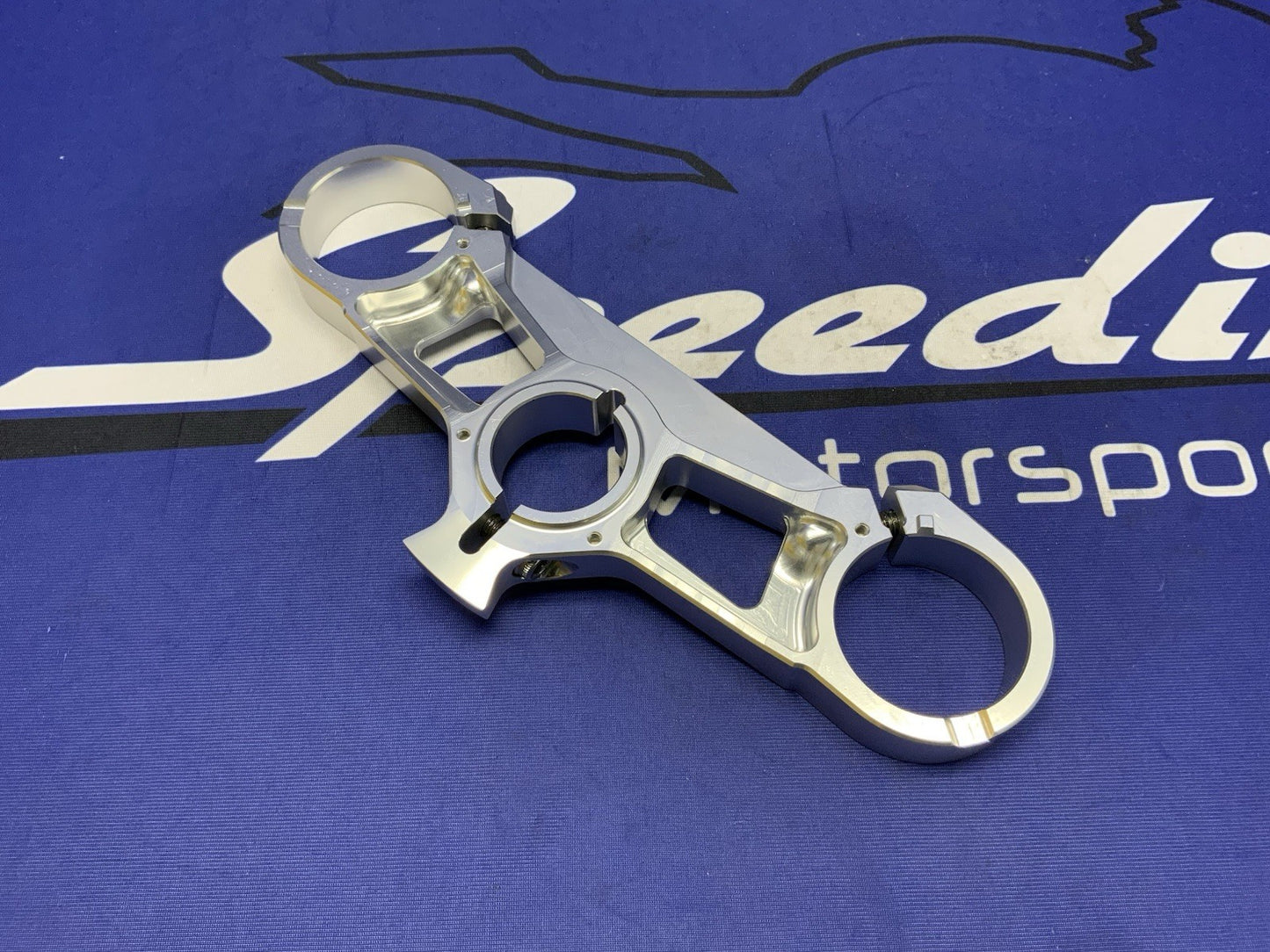 Ducati Steering Head Top Triple Tree Panigale V2 Bayliss 2022-2024 OE 34111872AA