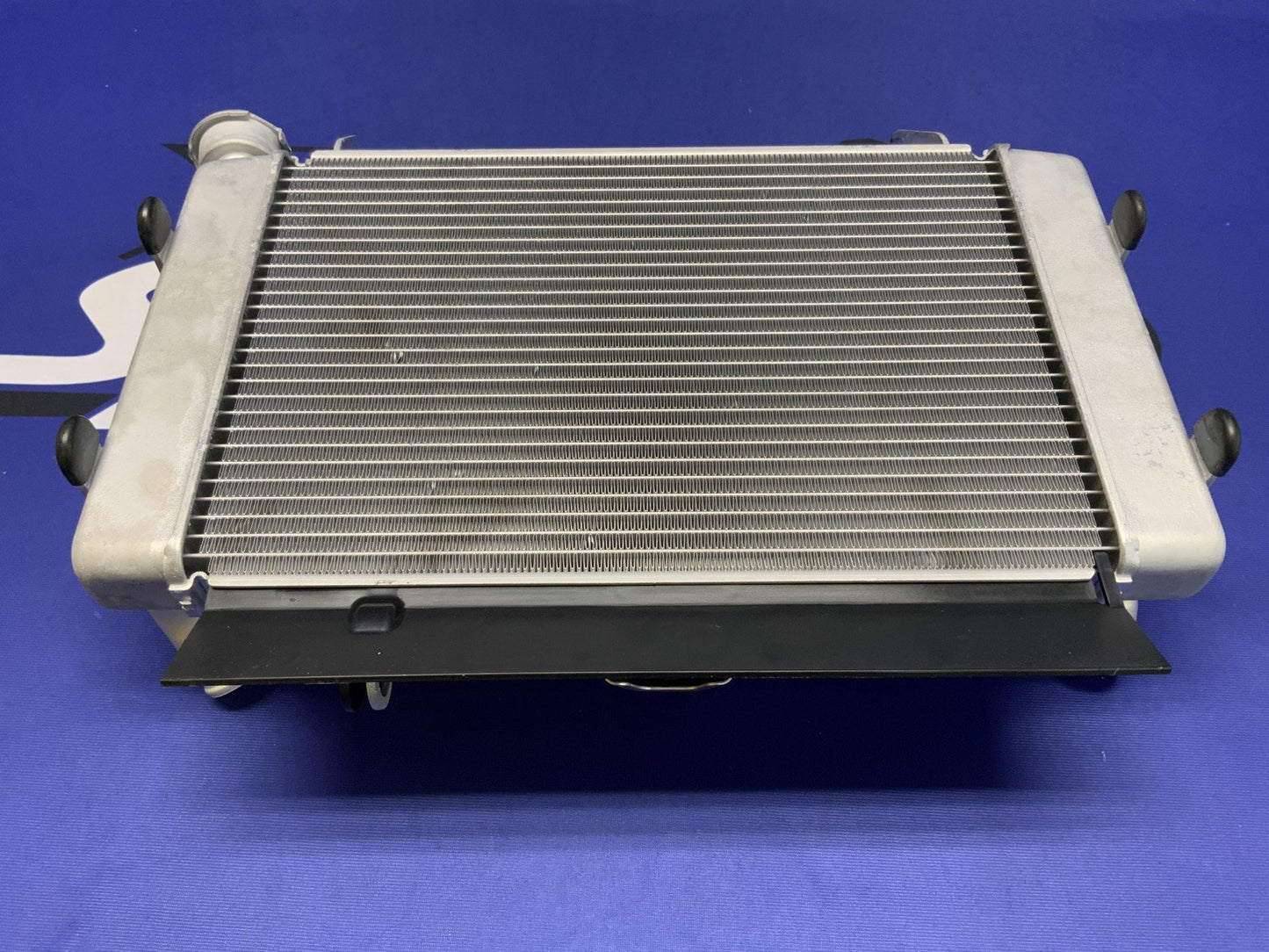 Suzuki Radiator Assembly W/Fan GSX-8R 2023-2026 OEM 17700-25L10-1