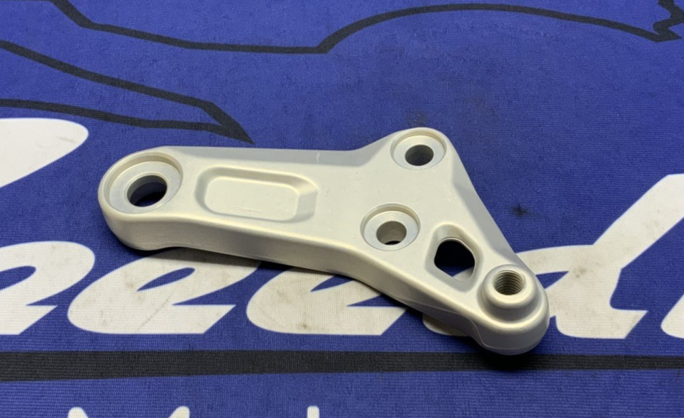 Ducati Right Rear Suspension Arm Ducati Panigale 1199 2012-2014 OEM 37211171BA