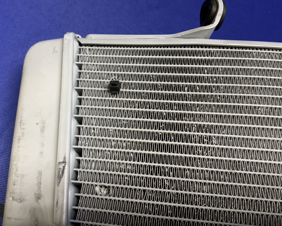 Aprilia Radiator Assembly W/ Guard RSV4 2013-2020 OEM 2B0038346 