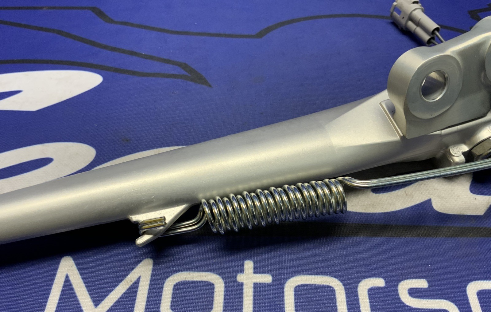 Triumph Kickstand Assembly Street Triple RS 2023-2025 OEM T2082117