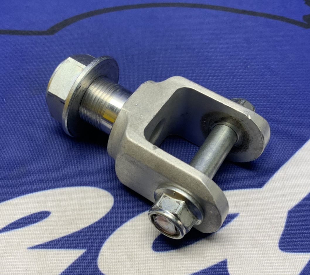 Suzuki Shock Absorber Bracket GSXR 600/750 2001-2008 OEM 62993-35F00