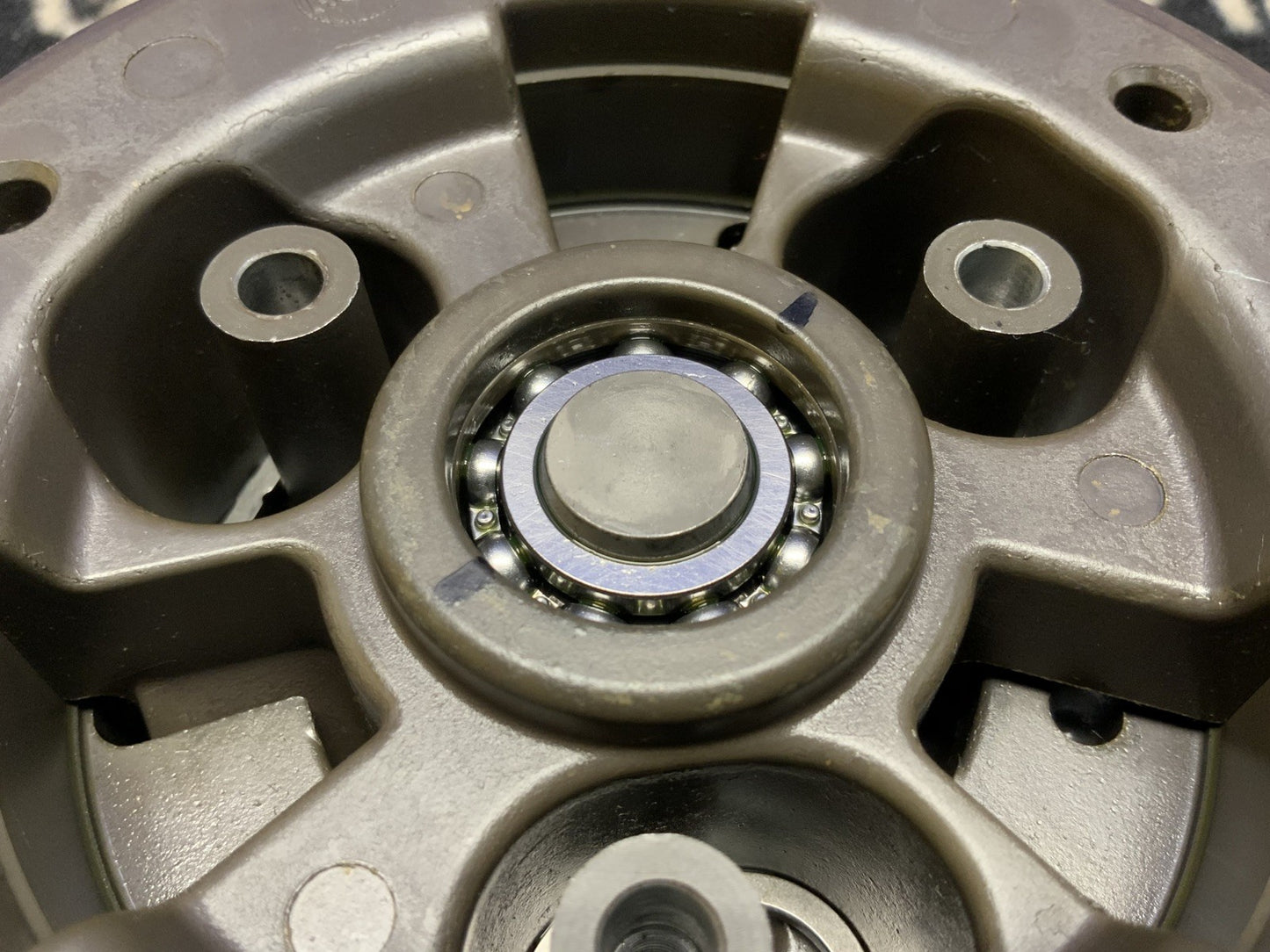 Ducati Inner Clutch Hub W/ Pressure Plate Panigale V2 2020-2025 OEM 19610533A