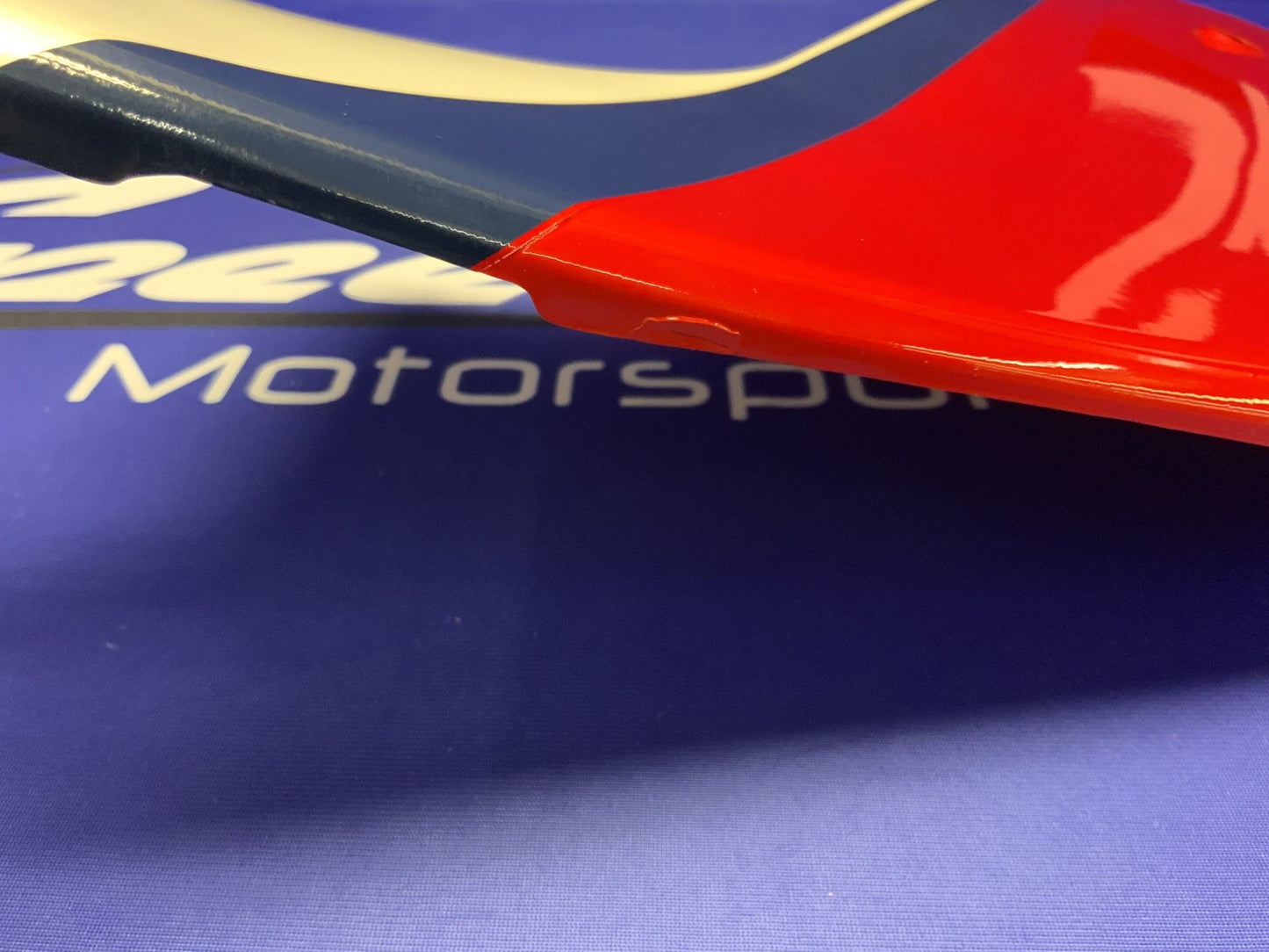 Kawasaki Left Side Cover (Red, White & Blue) Ninja 600 85-86 OEM 36002-5195-P9-1