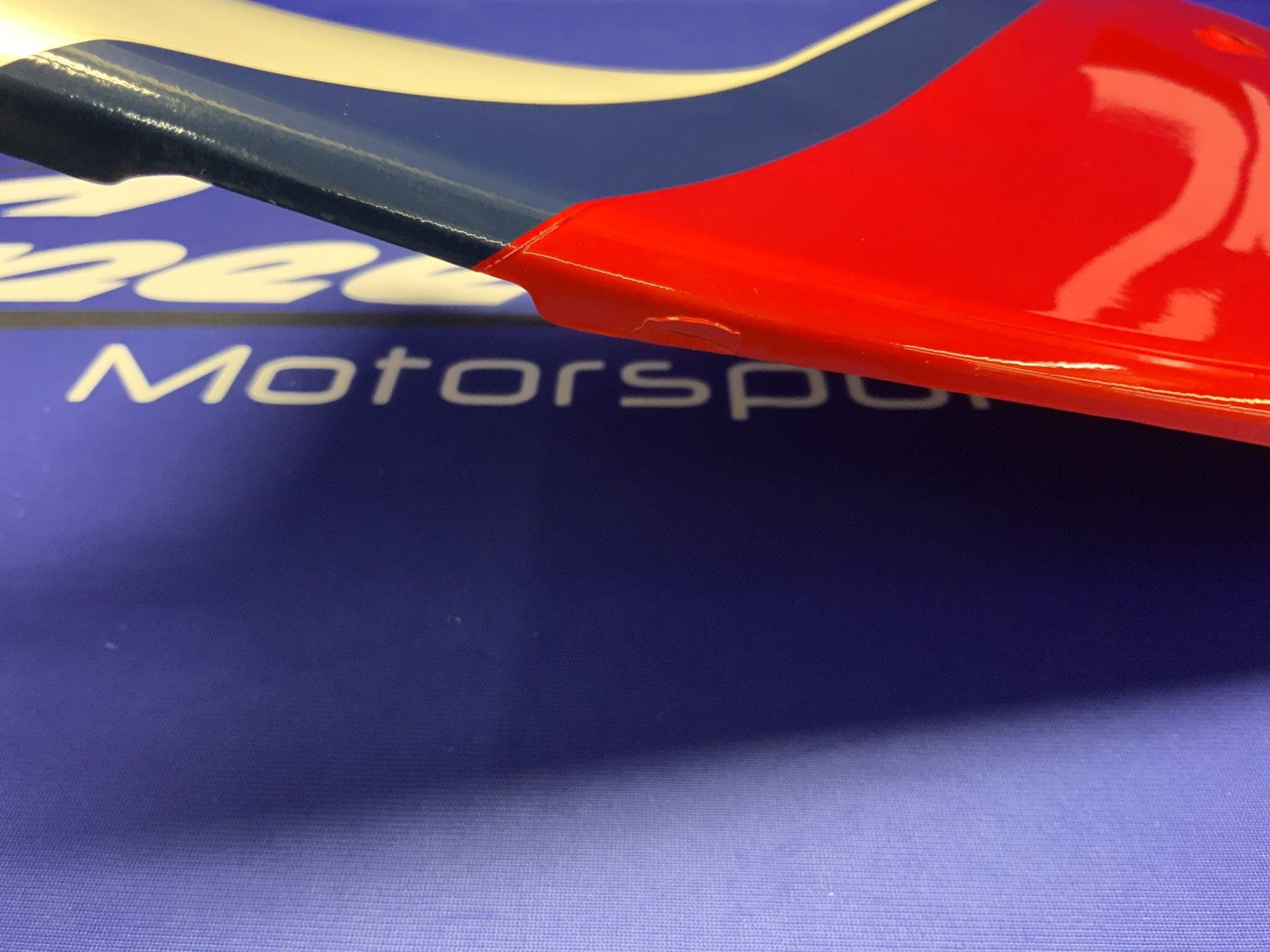 Kawasaki Left Side Cover (Red, White & Blue) Ninja 600 85-86 OEM 36002-5195-P9-1