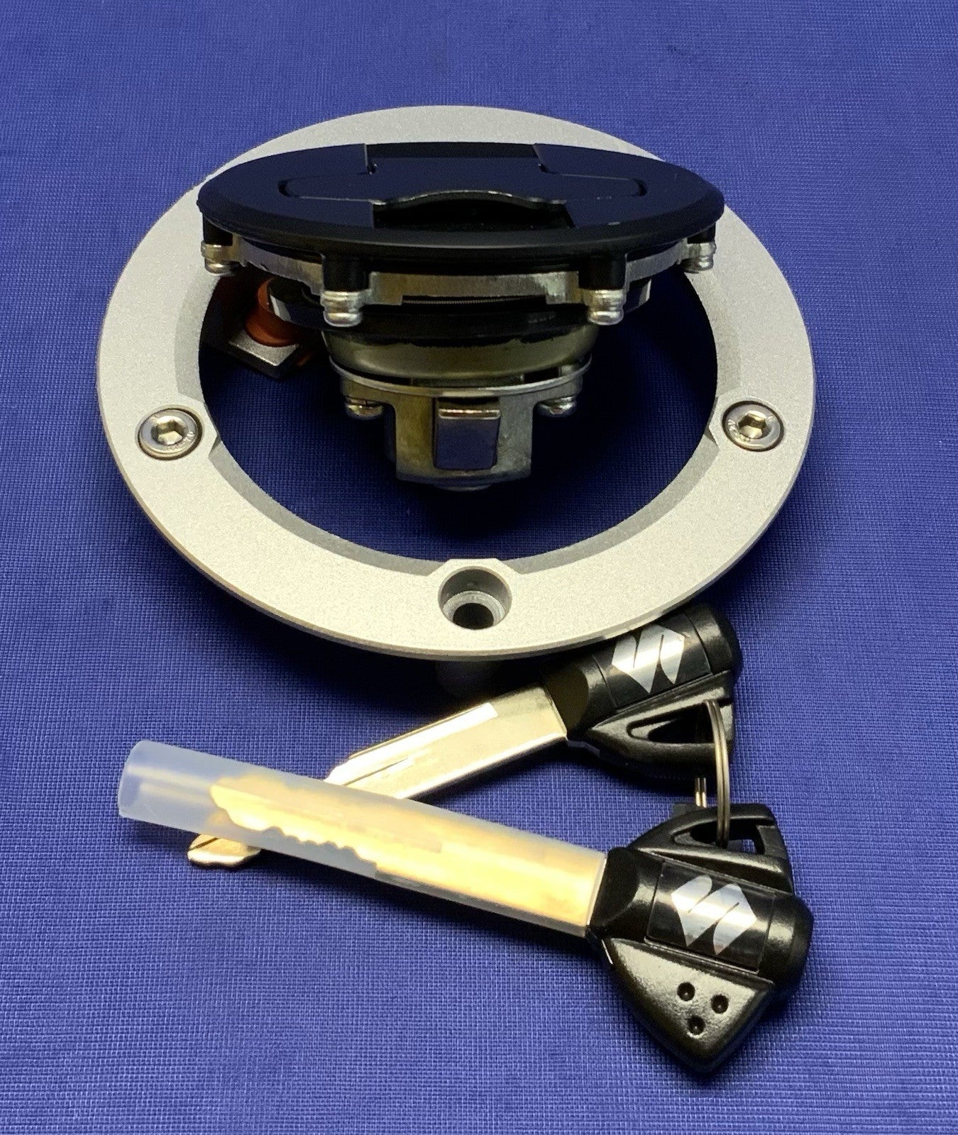 Suzuki Lock Set (With Two Keys) GSX-8R 2025-2026 OEM 37101-25891