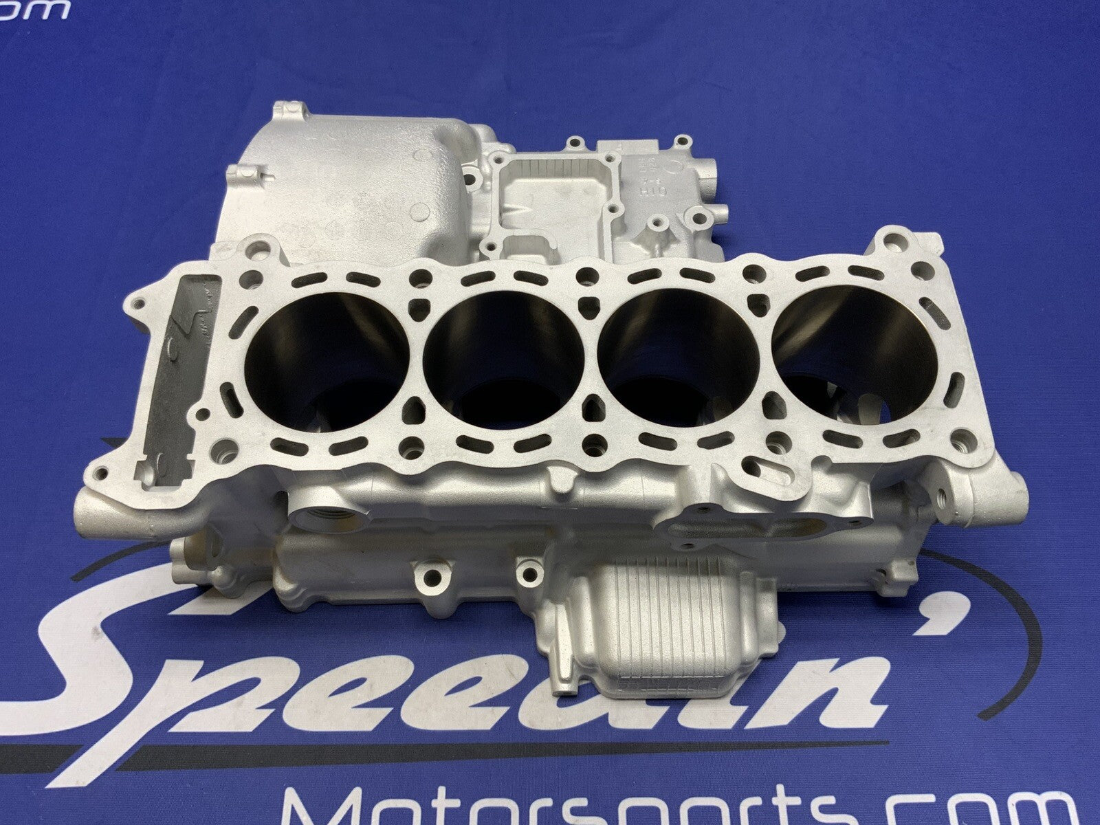 Suzuki Crankcase Set 2mm Overbore W/ J.E Pistons GSXR 600 06-07 OEM 11301-01822
